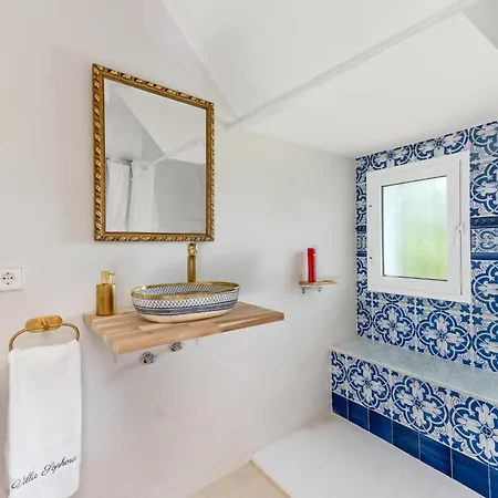 2 Bedroom With Private Pool Near Puerto Banus *