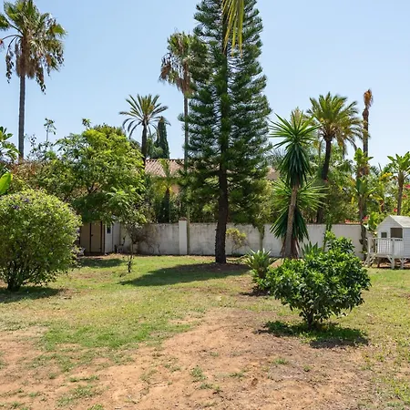 Villa 2 Bedroom With Private Pool Near Puerto Banus